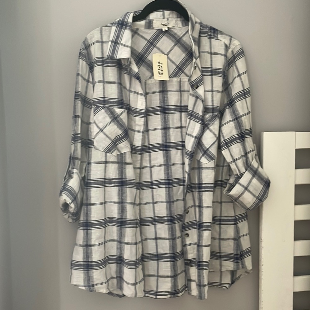 Linen Mix White and Blue Plaid 3/4 Sleeve Button Up Sleeves Large